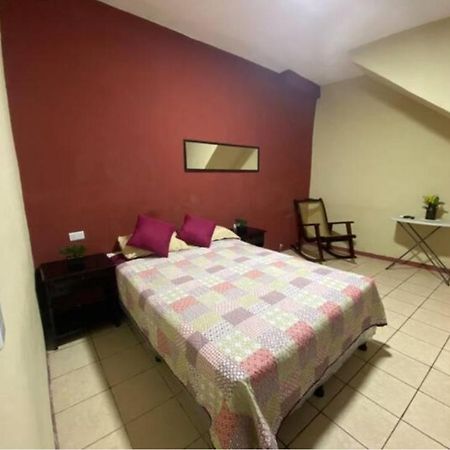 Casa Andrea Hotel Flores Bagian luar foto